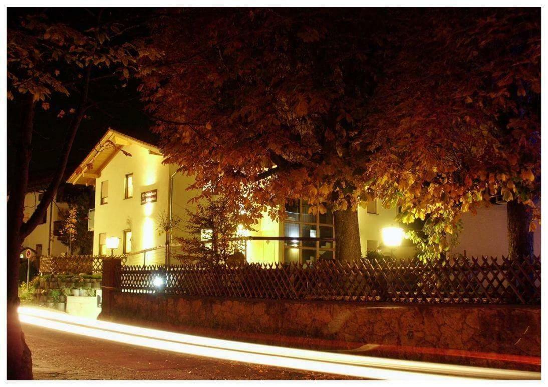 Gaestehaus Hubertus Bad Aibling Exterior foto