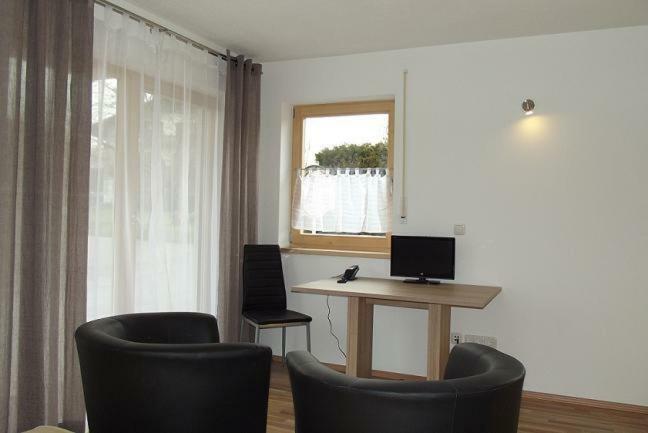 Gaestehaus Hubertus Bad Aibling Exterior foto